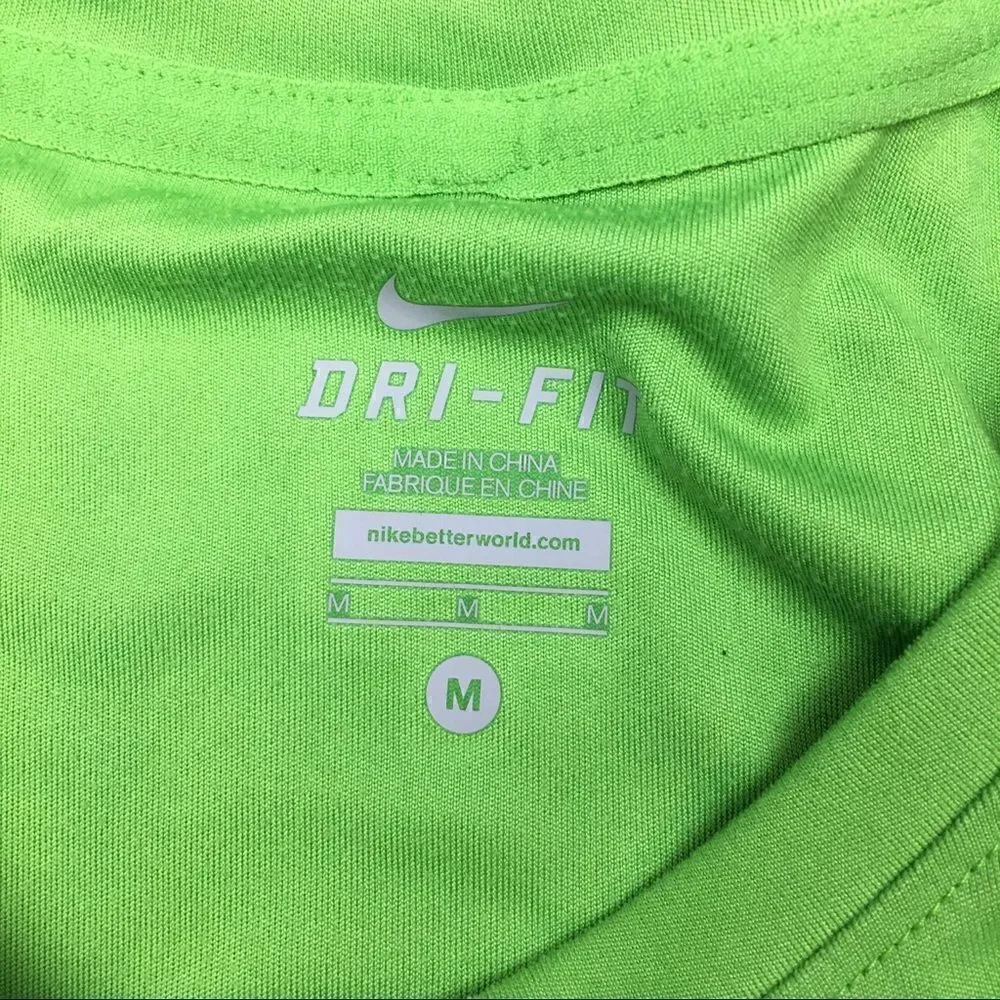 Nike Dri Fit Athletics Top Women Size M